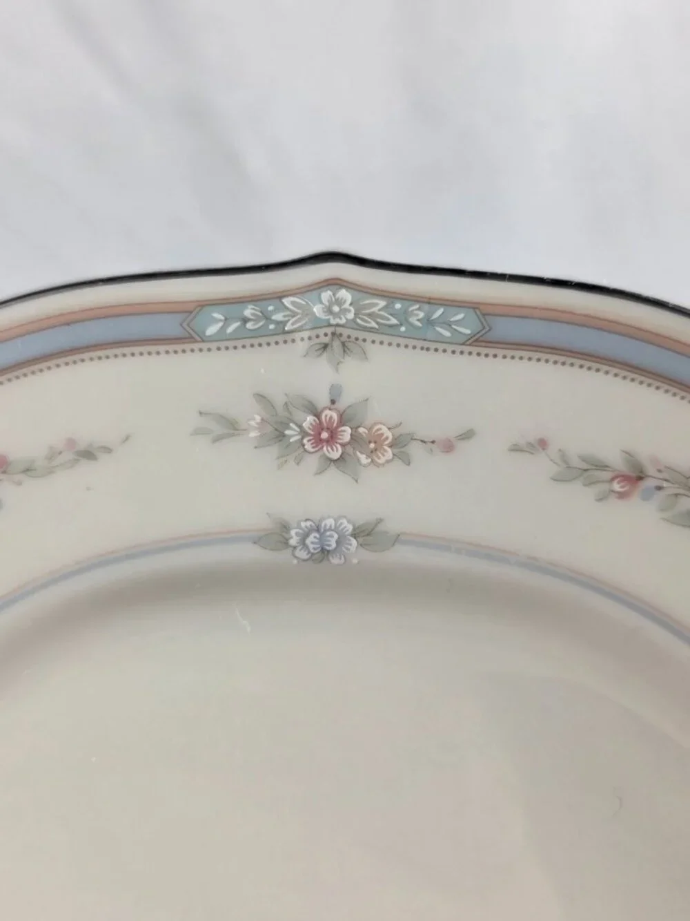 TWO Noritake Rothschild Dinner Plates Ivory Blue Band with Pink Flowers